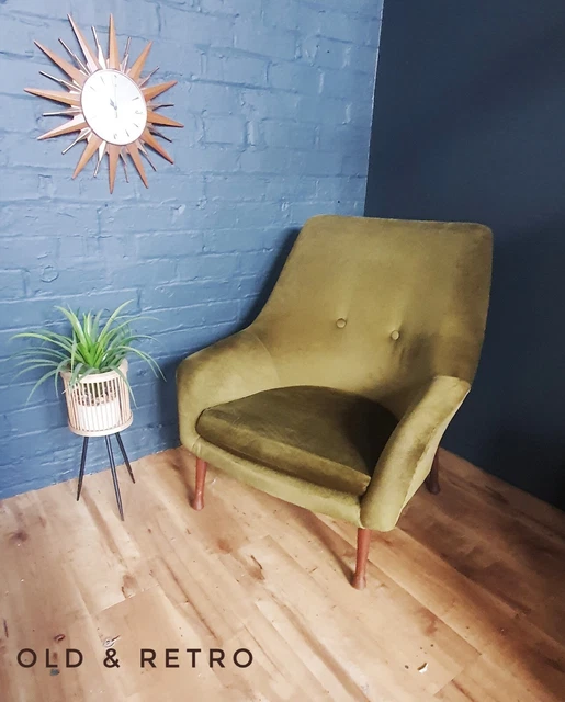 Mid-century modern Guy Rogers teak chair sofa also available retro Vintage 1of2