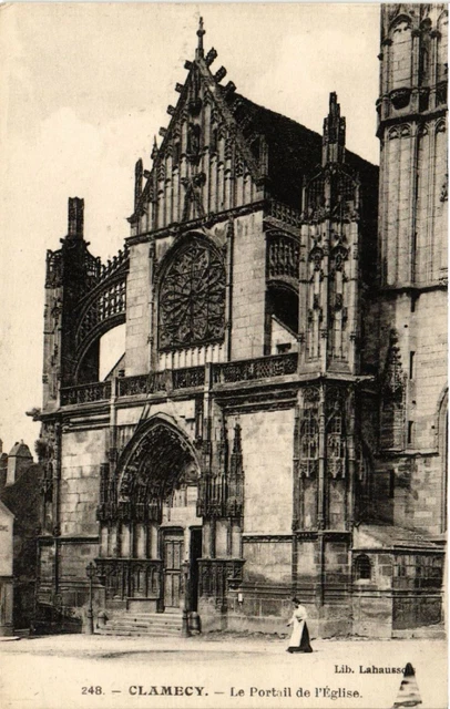 CPA AK CLAMECY - Le Portail de l'Église (517971)