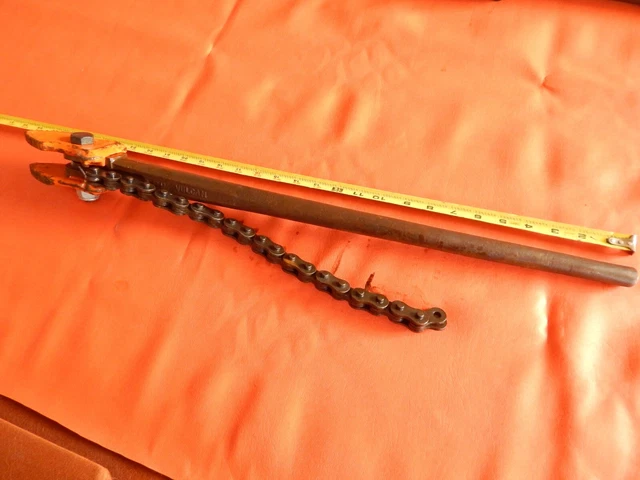 J H Williams Vulcan Chain Pipe Wrench Ct-12   Usa Very Nice   27" Plus 17" Chain
