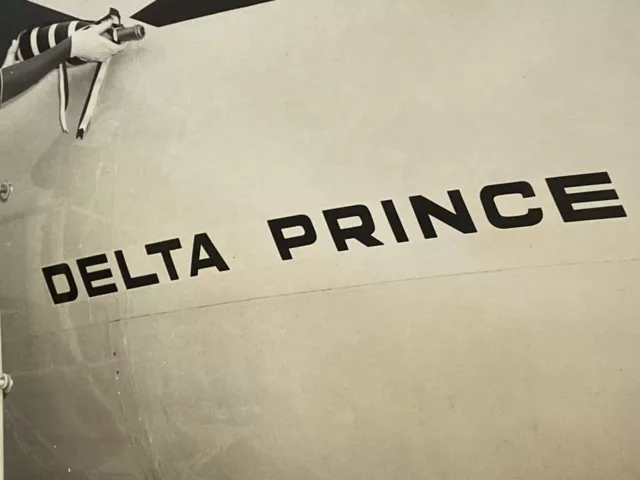 Delta’s first Douglas DC-9, N3304L, Delta Prince Stewardess Carol Koberlein VTG 3