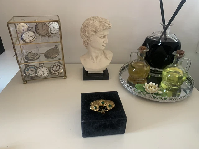 Broche D'Or Avec Racine De Esmerald De Chapeau, Foulard, Veste, Vintage