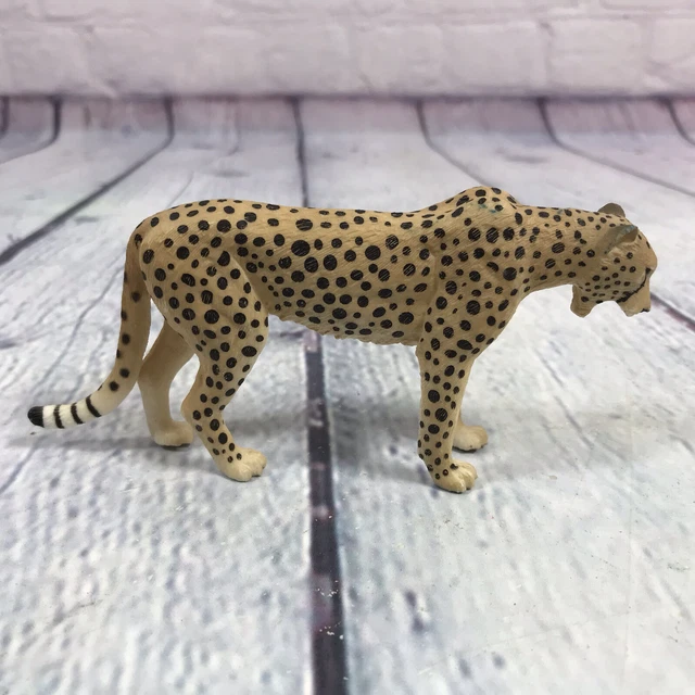 2014 Mojo Cheetah Leopard Wild Life Figure Jungle Animal - 2.25" T x 5" L