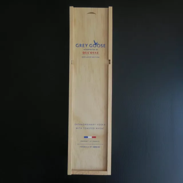 Coffret boite vodka GREY GOOSE 2015 François Thibault Alain Ducasse France N5514