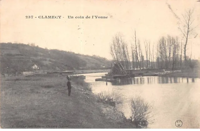 58 - CLAMECY - SAN38873 - Un coin de l'Yonne