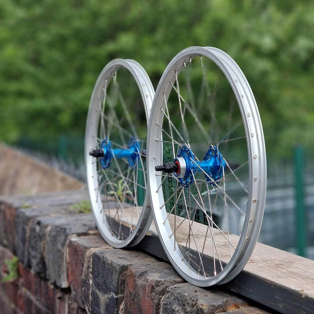 Poignées Viscount Noires - Pour BMX Old School (Raleigh Ultra Burner, Super Tuff) - NOS