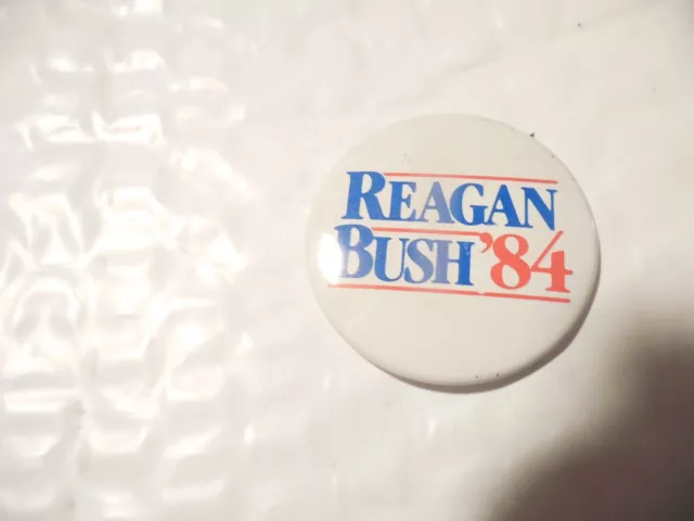 Presidential Ronald Reagan George Bush Pin Back Campaign President 1984 Button 2