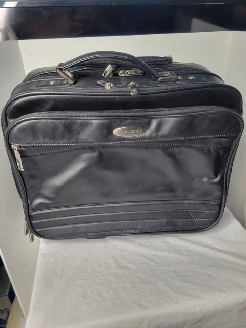 Samsonite 16" Black Mobile Rolling 2 Wheeled Business Laptop Case/Overnighter