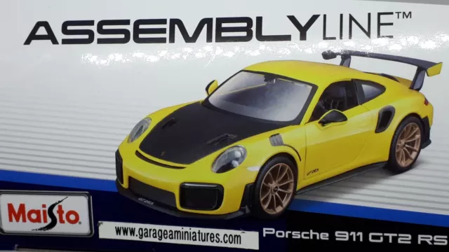 PORSCHE 911 GT2 RS JAUNE KIT DE MONTAGE METAL MAISTO REF39523