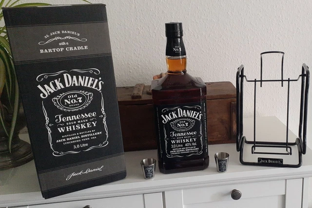 Tennessee Whiskey Flasche Jack Daniels Im Angebot JACK DANIEL'S