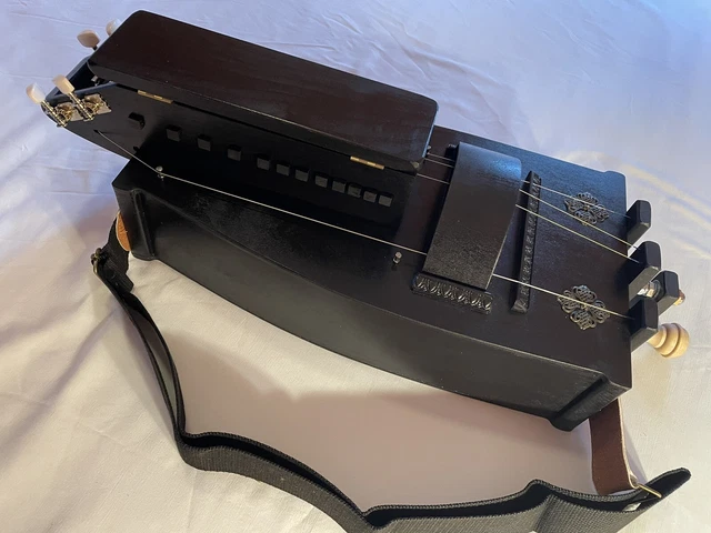 Black Hurdy Gurdy 2