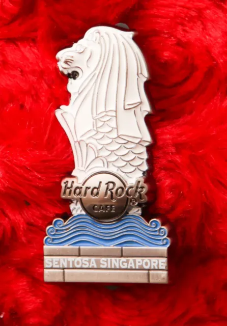 Hard Rock Cafe Pin Sentosa Singapore 3D merlion hat lapel