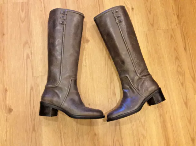 Enzo Angiolini Tall Riding Boots Women's 8.5 Knee High Round Toe Pebbled Leather