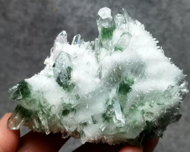 424g New Find Green Phantom Quartz Crystal Cluster Mineral Specimen Healing
