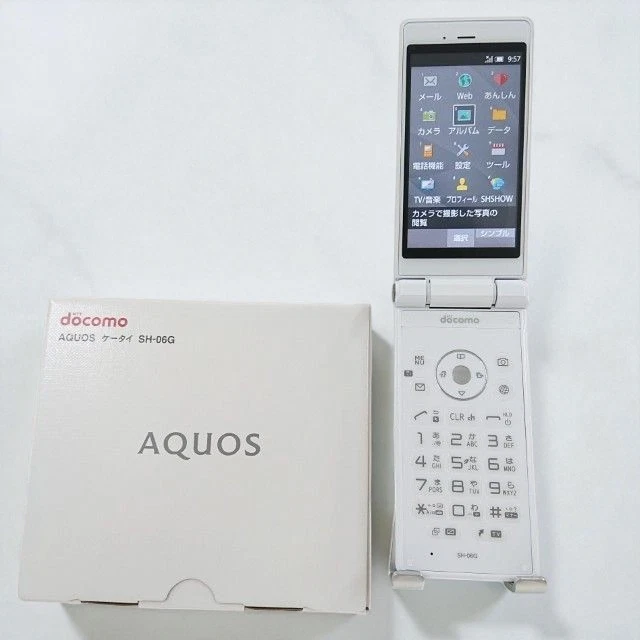SHARP AQUOS KEITAI SH-06G Android Flip Phone Unlocked White from