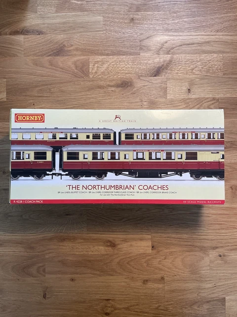 HORNBY R4228 NORTHUMBRIAN Coach Pack £76.78 - PicClick UK