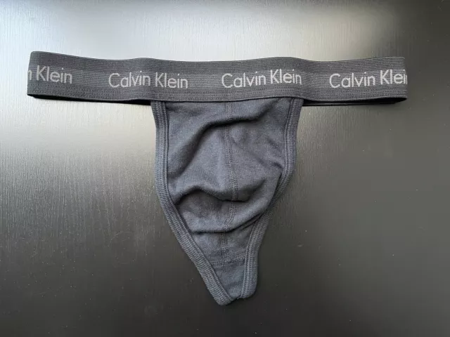 RARE NEW VINTAGE Calvin Klein Men's Body Thong Brief Black Medium U1061