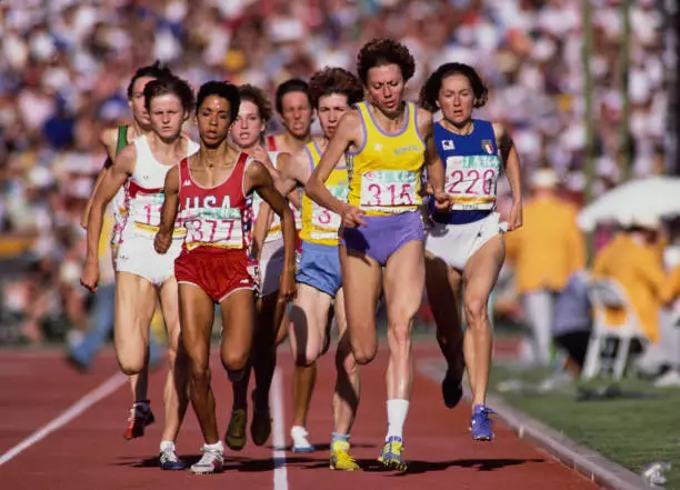 1988 Olympics Doina Melinte Of Romania Leads Kim Gallagher Old Sports Photo