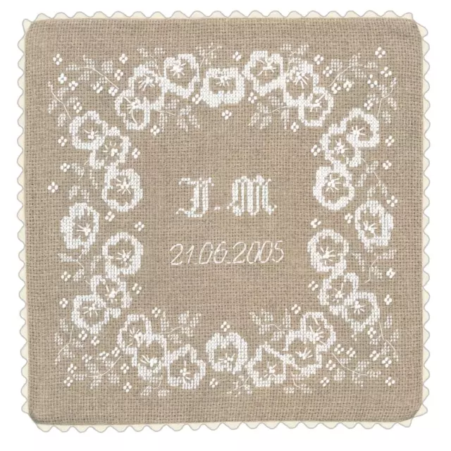 Kit de punto de cruz contado Le Bonheur des Dames "Wedding Cushion IV", 20x20cm,