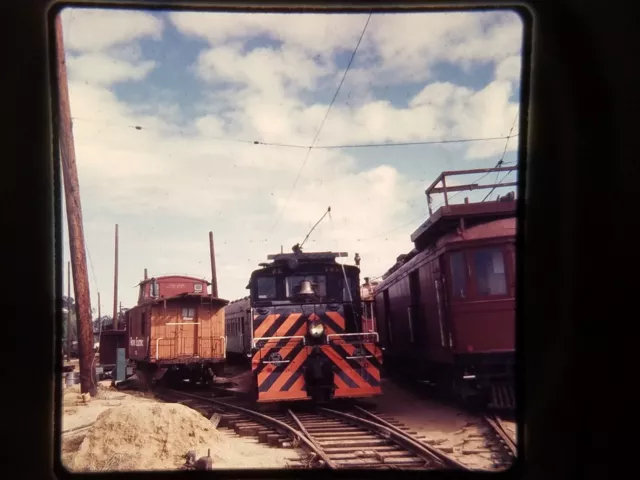 YY19 TRAIN SLIDE Railroad Short Line Caboose and Engine on tracks circa 1968