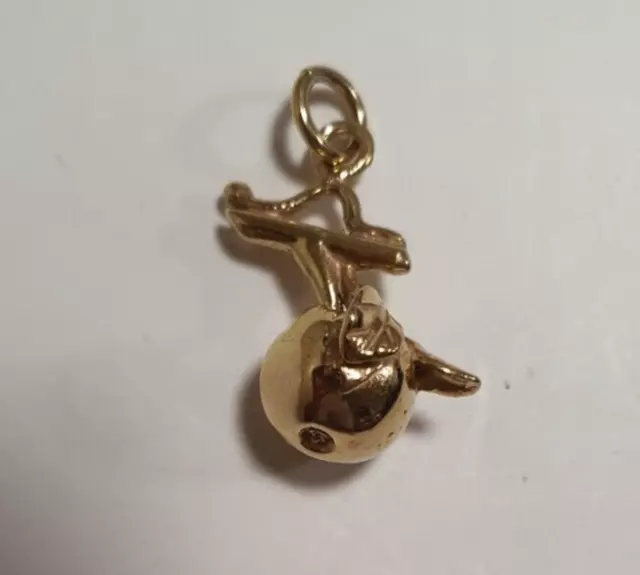 NEW 9ct Yellow Gold Apple Solid Charm Pendant Fruit 9K