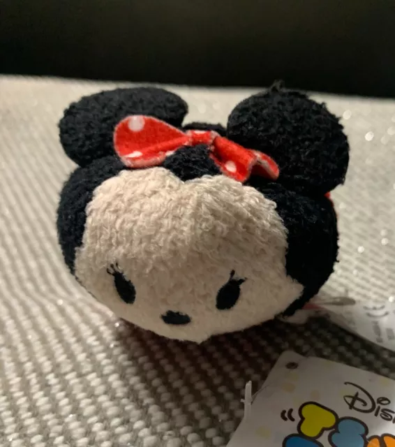 Disney Tsum Tsum - Mickey & Friends - Minnie Mouse - w/tags - Y991-46506-15605