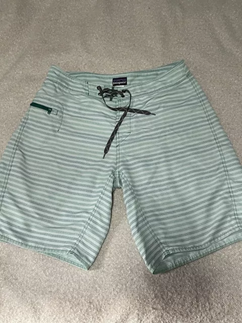 Patagonia Board Shorts Mens 32 Green Stripes Swim Trunks Please Read