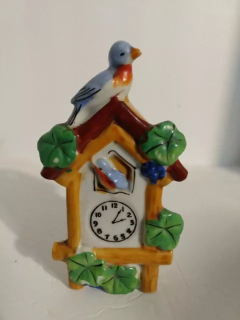 Vintage Clock Wall Pocket planter vase Cuckoo Clock Japan Hidden Beak Chip 5.25"