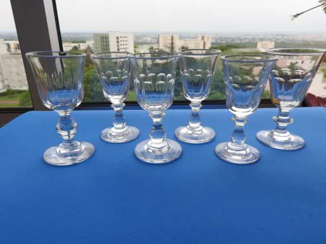 6 anciens verres à liqueur cristal taille de BACCARAT modèle TULIPE CATON