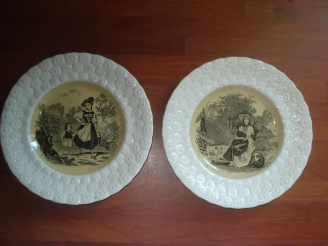 2 anciennes assiettes décorées en faience Mouzin Lecat Nimy à décors rustiques