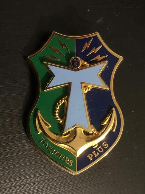 TRANSMISSIONS ANCIEN insigne de la 6e compagnie transmissions