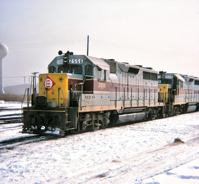 Erie Lackawanna (EL) - GP35 - #2556 - Original 120 Slide