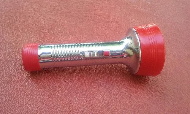 Lampe Torche Daimon Focus Vintage - Rouge - Années 60/70 - Allemagne