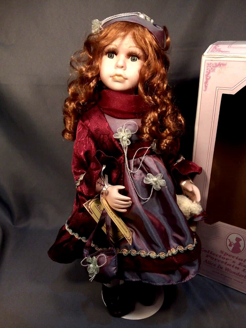 Porcelain Doll    " Alice in Monderland    "    18 "-46 cm   Special Collectors
