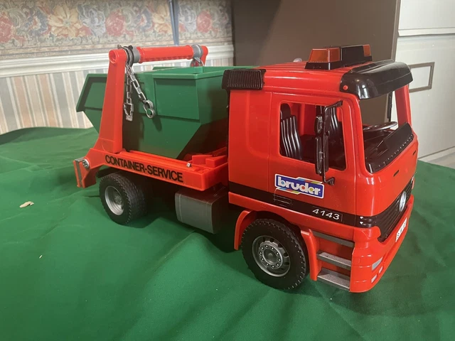 BRUDER MERCEDES SKIP LORRY. 31.00 PicClick UK