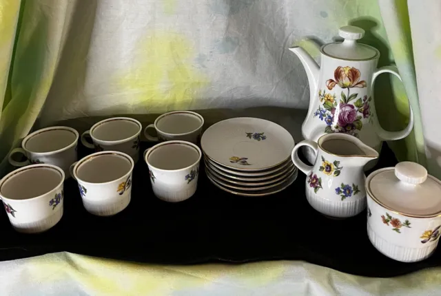 6Tea Coffee Demitasse Set Teapot CP Colditz Porcelain German Democratic Republic