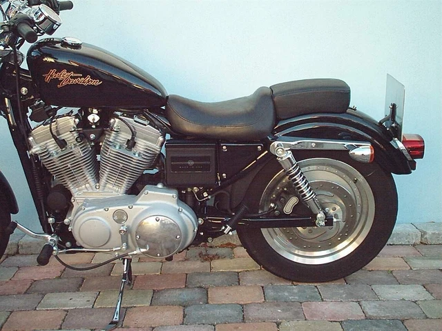 HDBUBALUS Motorrad Beifahrersitz Für Harley Sportster XL 883 & 1200 (2004-2018) - 2er Sitz Aus PU-Leder