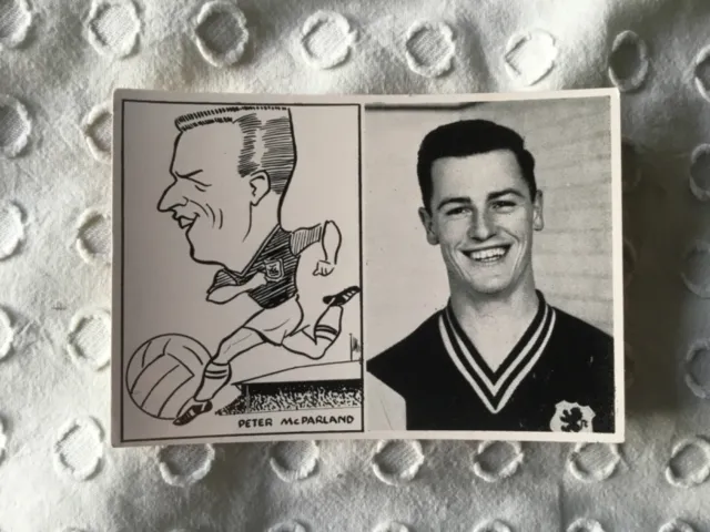 Peter McParland -  1961 Leaf Football Card - Plain Back - Aston Villa