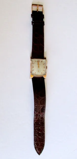 Vintage 14K  Gruen  Curvex Precision 14K Solid  Rose Gold Wrist Watch