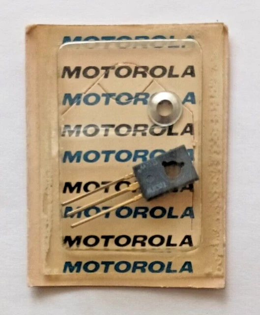 Lotto Di 4 Transistor NATIONAL MJE521 NPN - TO-127VAR, Nuovi (senza Scatola)