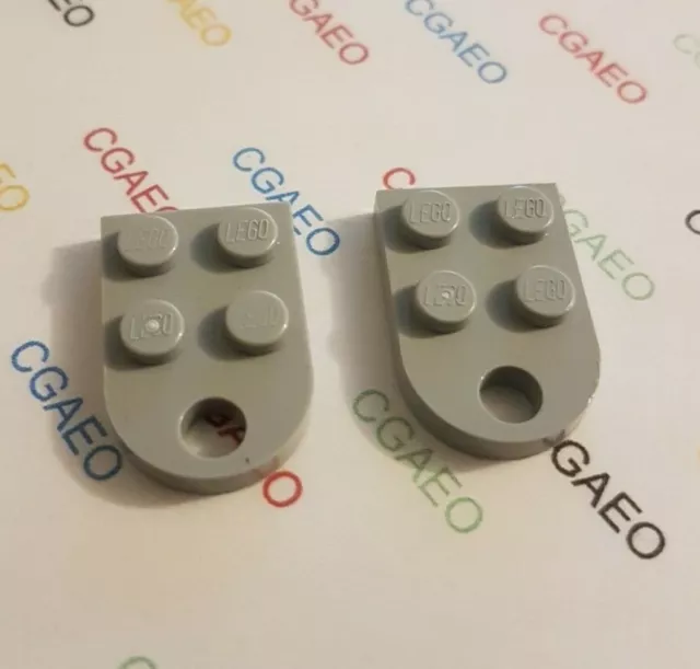 2 x Lego 3176 Plate, Modified 3 x 2 with Hole - Light Bluish Gray