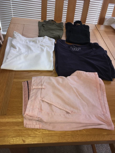 Bundle of ladies clothes.  size 8/10