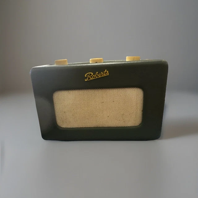 VINTAGE ROBERT’S RADIO R200 Model in green £16.32 - PicClick UK