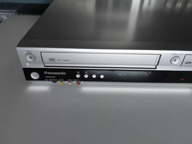 Panasonic DMR-ES35V Enregistreur DVD VHS PAL NTSC avec télécommande Fonctionnel 3