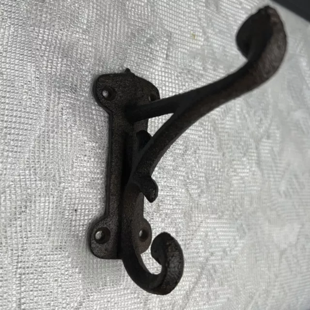 Rustic Double Wall Hook Vines Cast Iron Towel Coat Key Hanger Antique Style