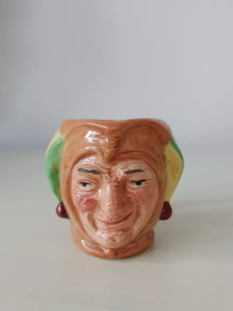 1.5" Royal Doulton Jester Character Jug Mini face mug vintage Toby D6953 toby