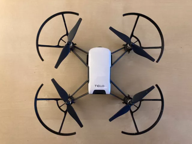 Ryze Tech Tello Drohne, Mini-Quadrokopter, powered by DJI