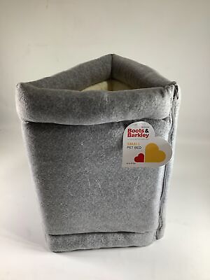 Boots And Barkley Gray Small Pet Bed 2