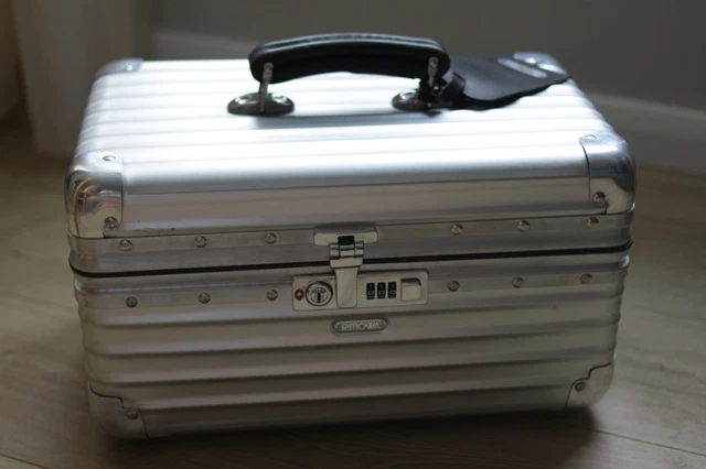 RIMOWA CLASSIC FLIGHT 97612 アタッシュ RIMOWA CLASSIC FLIGHT Attache Case 97612 Carry on Silver £363.70