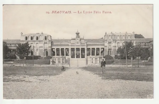 BEAUVAIS - Oise - CPA 60 - le Lycée Félix Faure - vue 2