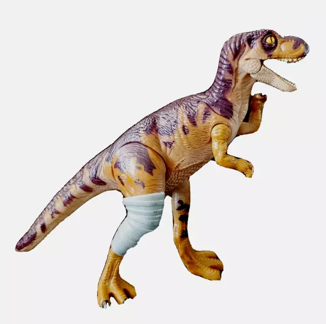 Jurassic Park Lost World  JP42 Dinosaur Junior T- Rex & Brace Cast Vintage 1997